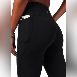 Fabletics Pure Luxe Crop Leggings